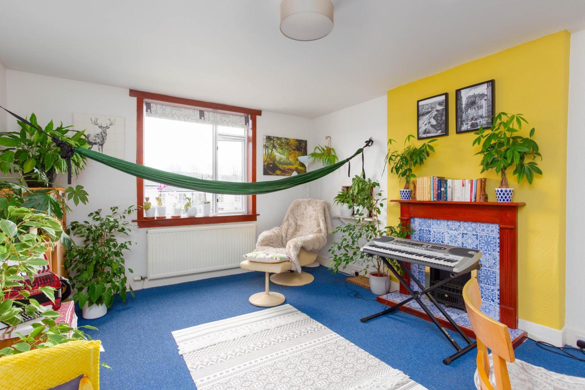 Bright & Spacious Double Room With Garden View- Close To Airport & City Centre Edinburg Exteriör bild